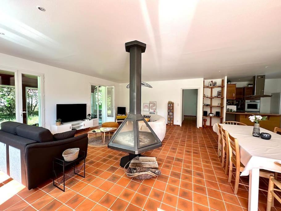Maison Avec Piscine Caro  Exterior foto